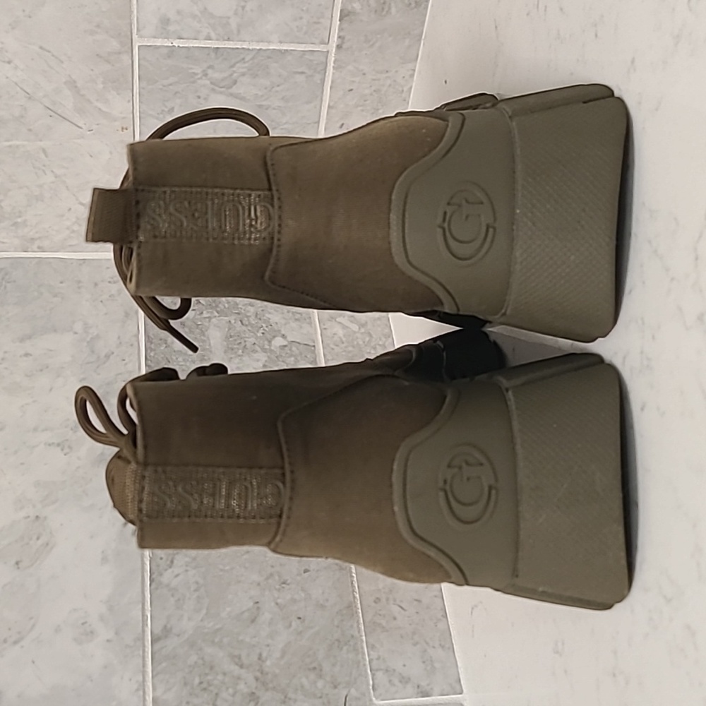 Guess Lug sole canvas boot olive green size 6.5 - Picture 4 of 7